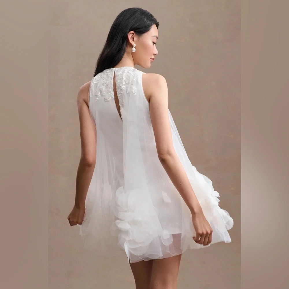 Mac Duggal White Floral Appliqué Tulle Cocktail Dress - Picture 3 of 16